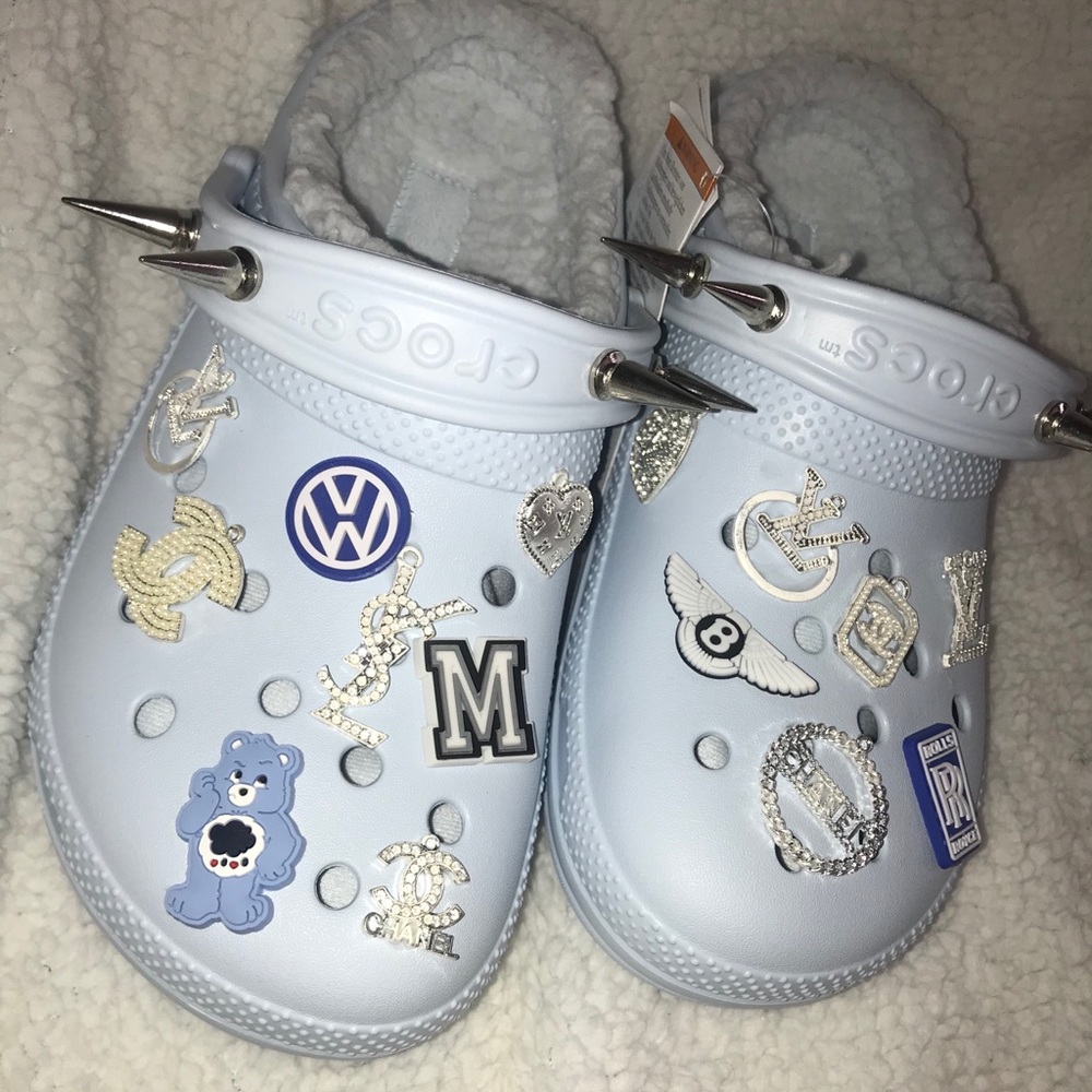 Custom Crocs - Picture 2 of 3